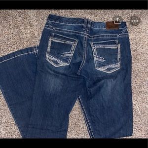 Maurices jeans